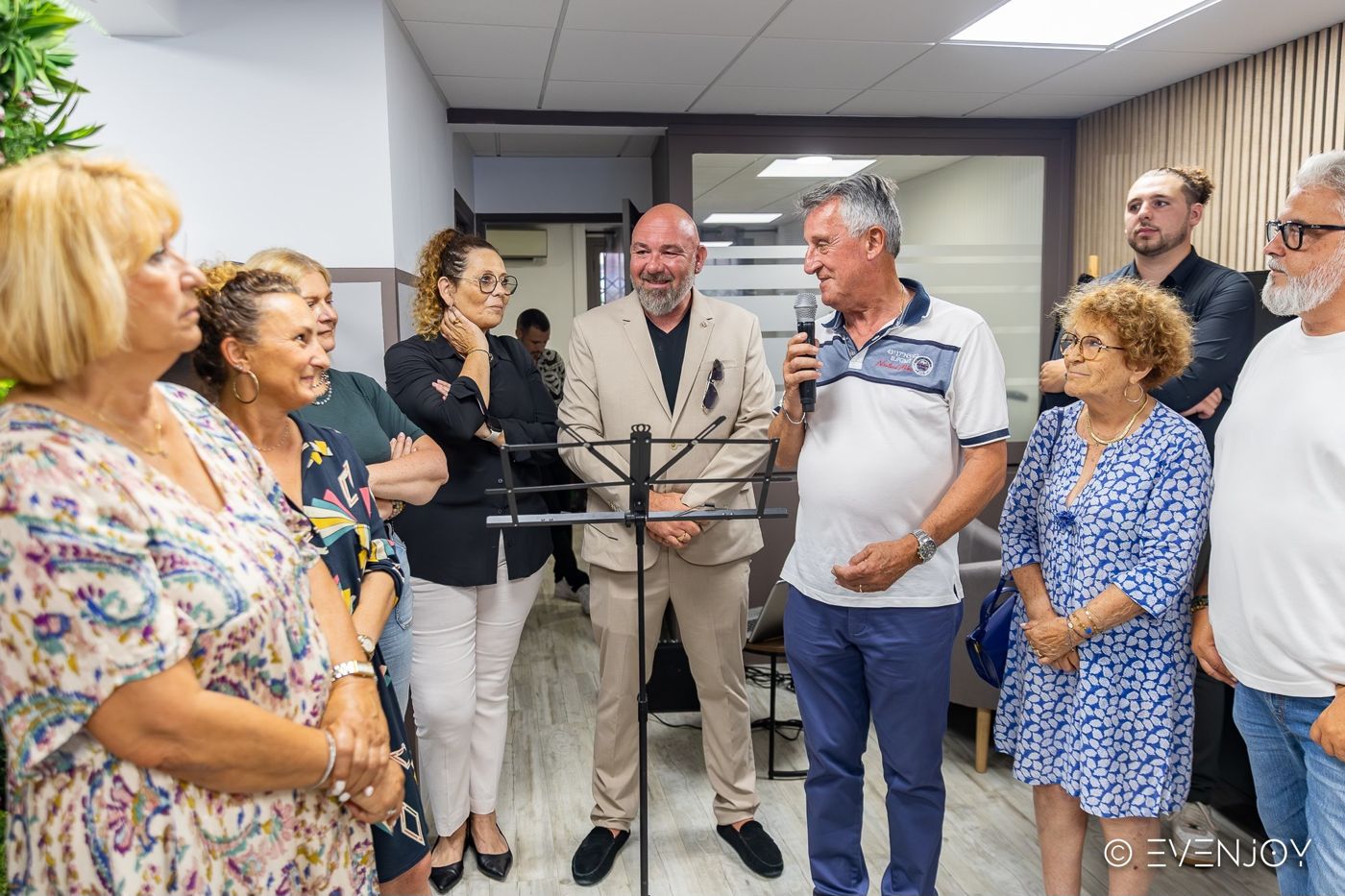 Les invités pendant les discours